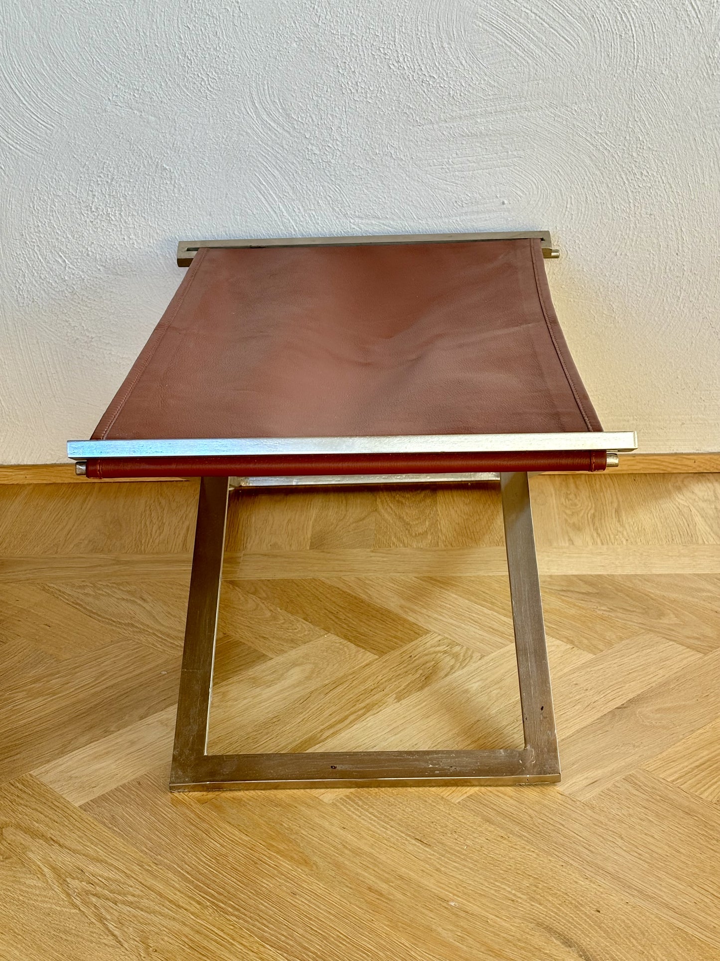 Tabouret stool leather and steel