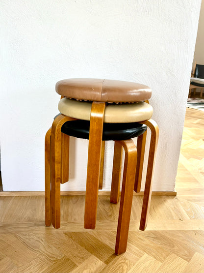 Tabouret Pall 60 de Alvar Aalto